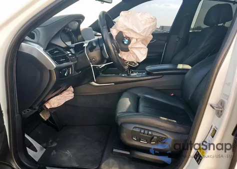 2016 BMW X6 xDrive35I z USA, uszkodzony, nr VIN 5UXKU2C56G0N82324